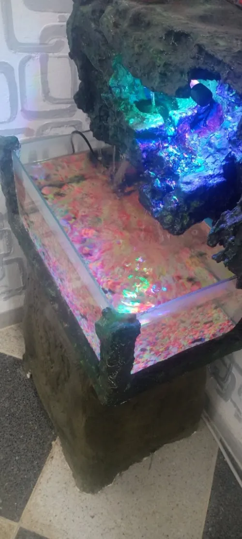 Aquarium fontaine 