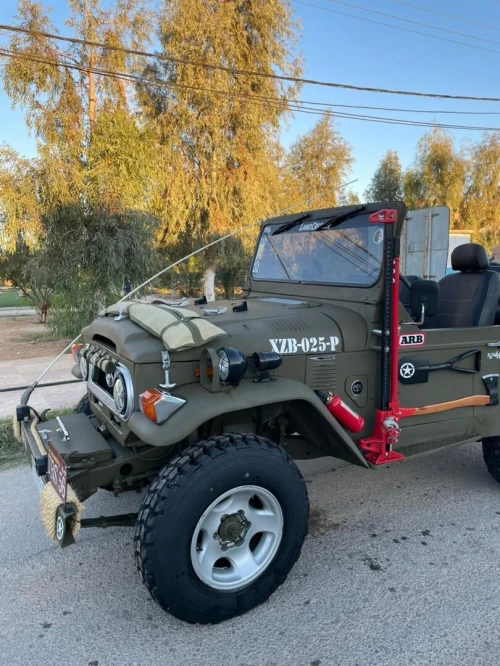 Toyota Land Cruiser 1975 FJ40 FJ 40 2F