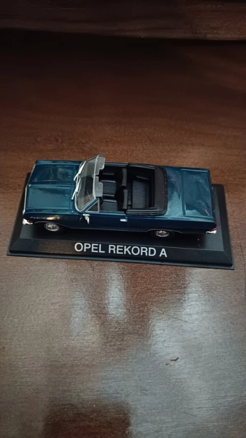 Avendre voiture de collection