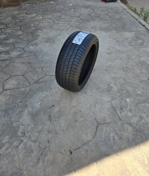 Pneu golf 8
