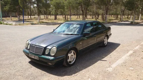 Mercedes Classe E 1997 Avantgarde