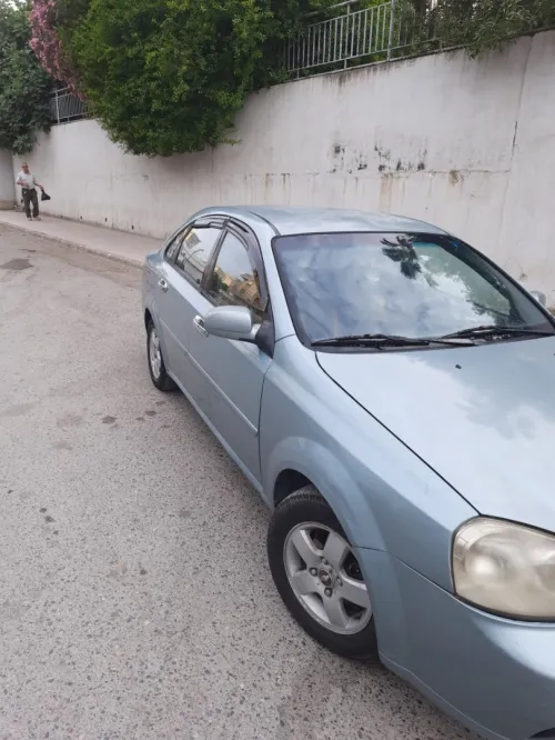 Chevrolet Optra 5 portes 2004 Optra 5 portes