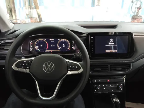 Volkswagen Tharu  2025 