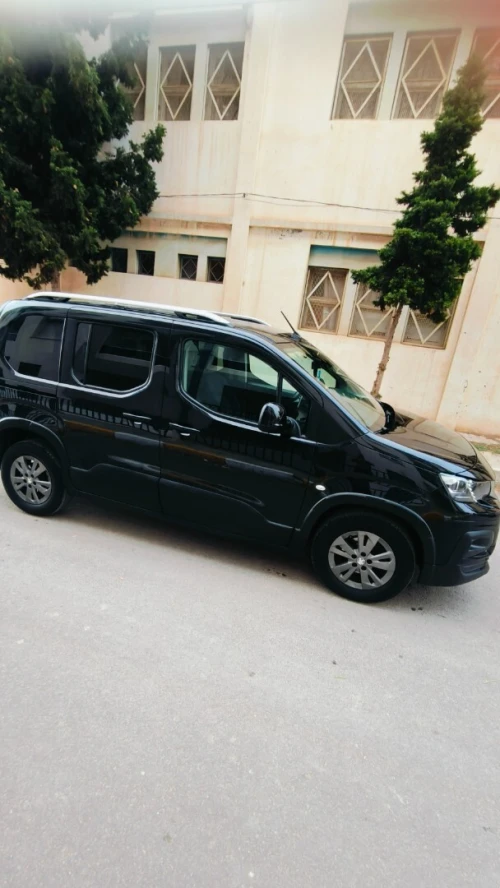 Peugeot Rifter 2022 Allur