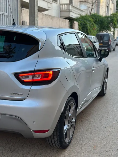 Renault Clio 4 2018 GT Line +