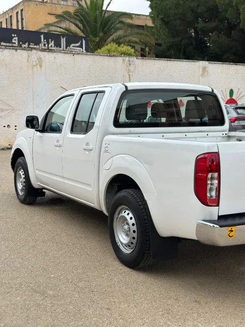 Nissan Navara 2019 Elegance 4x2