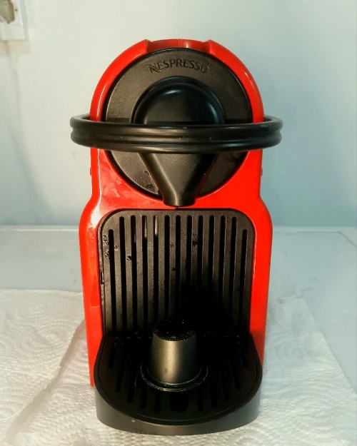 Nespresso krups machine .  En excellent état