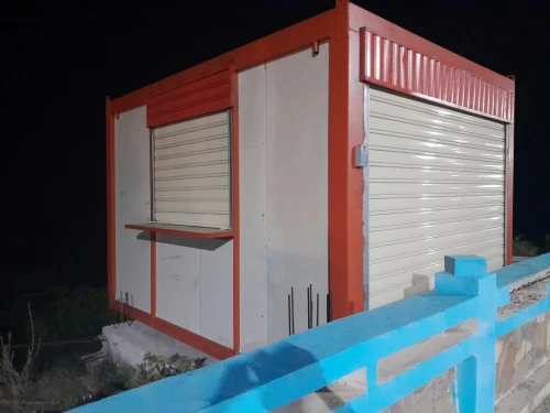 Chalet magasin KIOSQUE commercial 3/4
