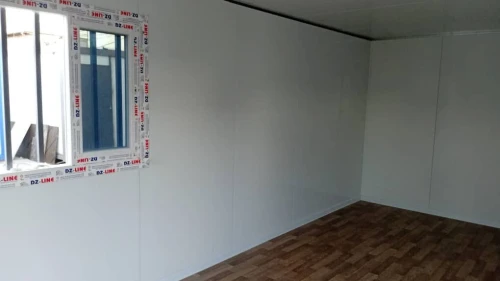 Chalet Cabine saharienne 3x6 ( 02 chambres séparés) avec barreaudage