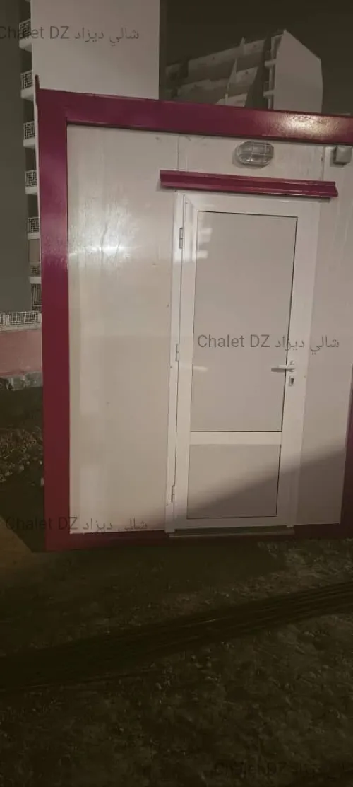 Chalet Poste garde 2x2x2.5
