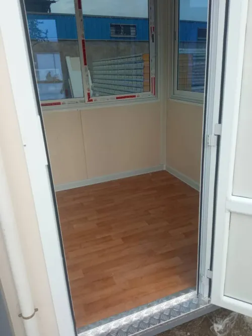 Chalet Poste de garde 2x2 1p 2f