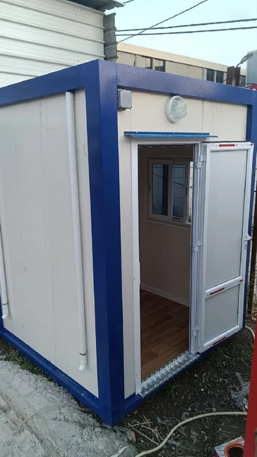 Chalet Poste de garde 2 sur 2