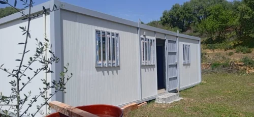 Chalet F2 3/9 2 Chambres 9 mètre carré + kitchinette et Salle de bain