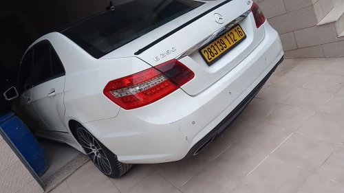 Mercedes Classe E 2012 AVANTGARDE Pack AMG