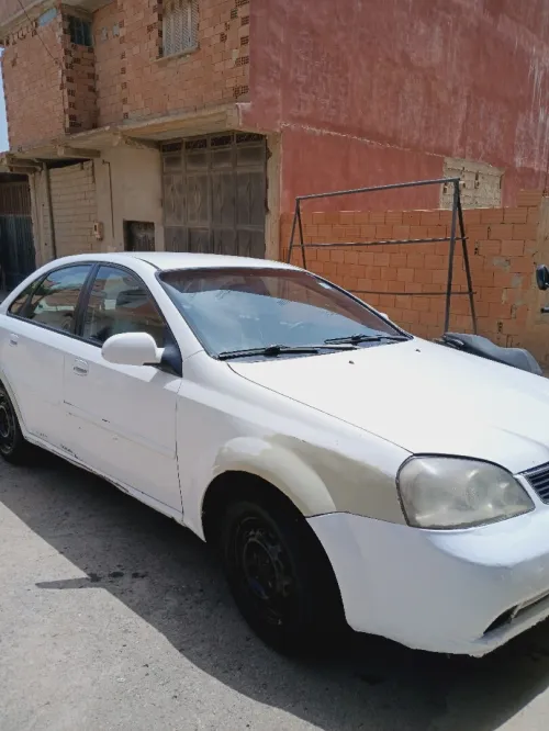 Chevrolet Optra 4 portes 2004 Optra 4 portes