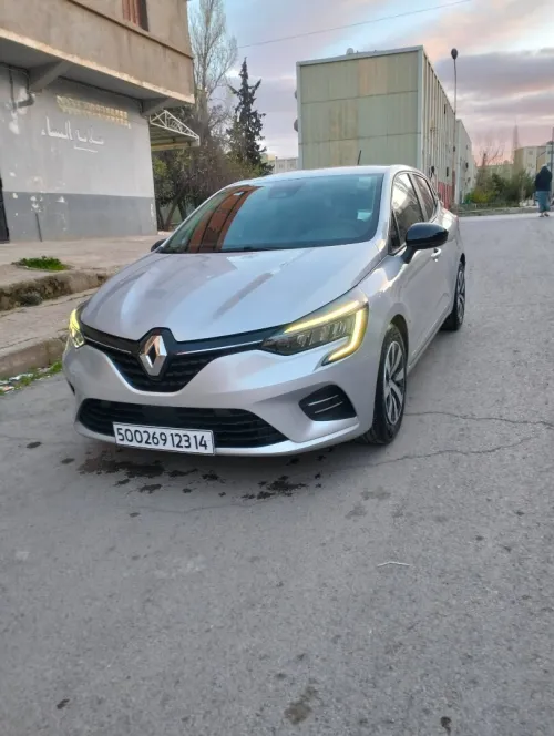 Renault Clio 5  2023 Evolution