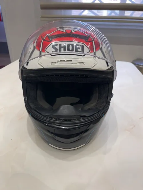 Casque shoei original avec un prix introuvable