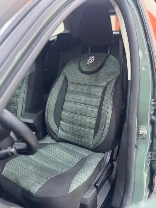Dacia Duster 2025 Gold