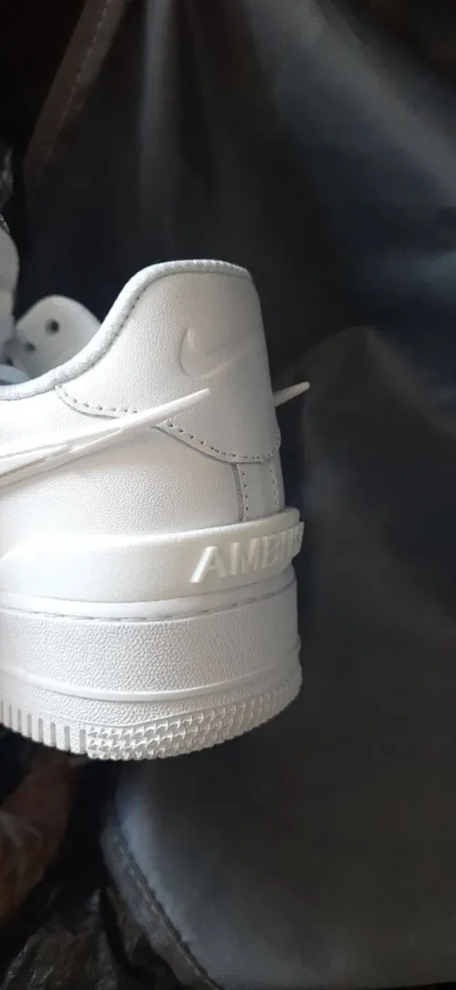 Aire force Ambush triple White low SP unique 