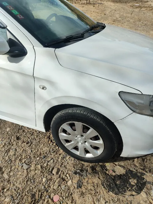 Peugeot 301 2013 Active