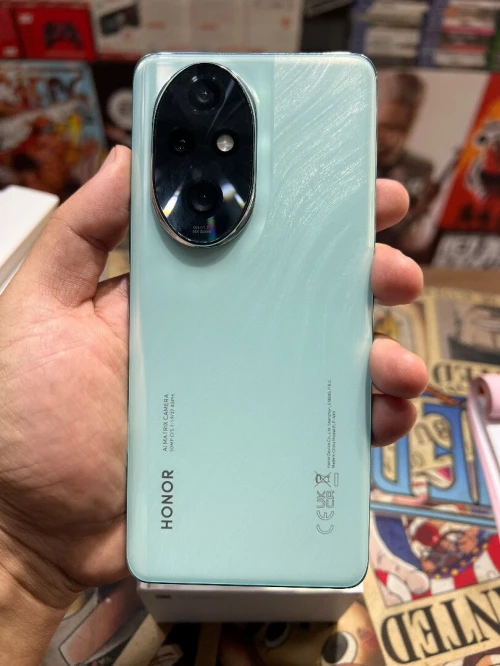 Honor 200Pro
