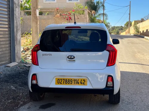 Kia Picanto 2014 Brazilia robot