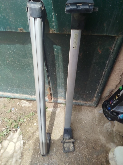 Porte bagage avec ses barres de toit