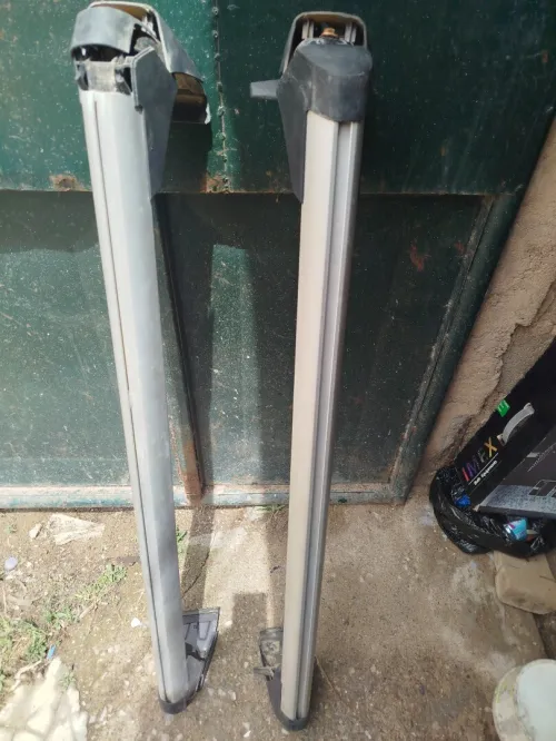 Porte bagage avec ses barres chromées