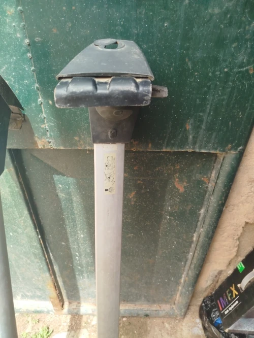 Porte bagage avec ses barres de toit