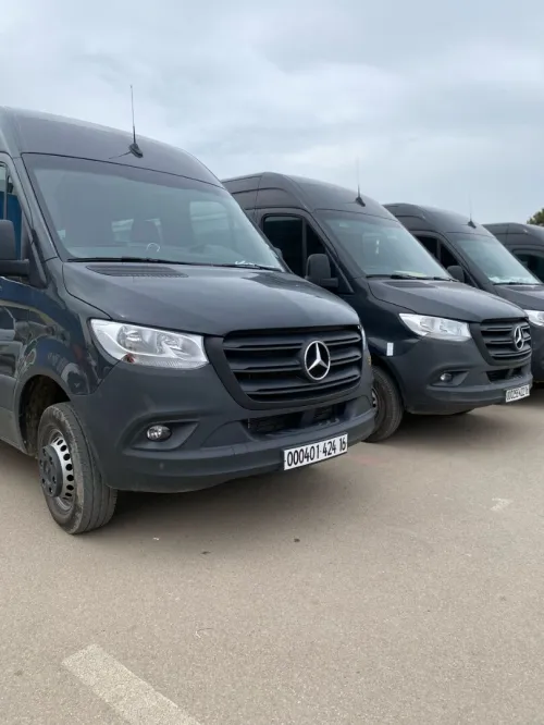 LOCATION DE BUS MERCEDES TOUR TRANSIT
