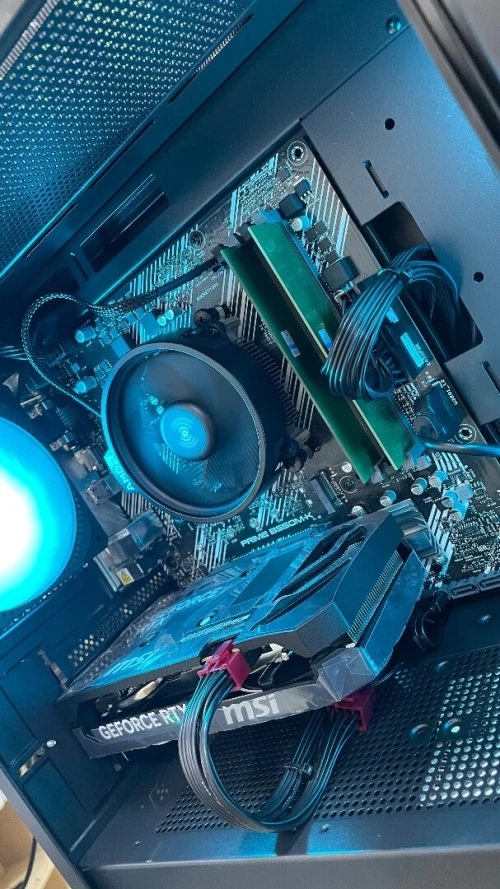 PC GAMER AFFAIR RTX 5050