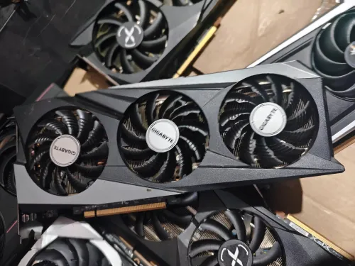 RX 6700XT 12GB OC MSI/ GIGABYTE/ SAPPHIRE/ XFX 