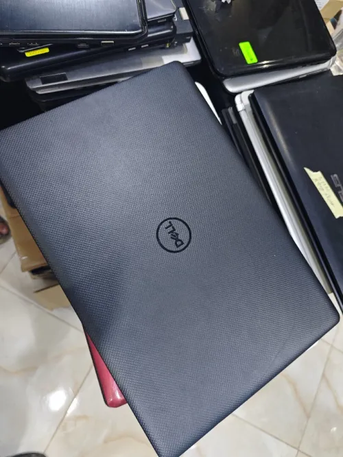 LAPTOP DELL 15.6P I3 10ÉME 8/256GB