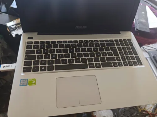LAPTOP GAMER ASUS i7 6eme+ Nvidia 940mx 