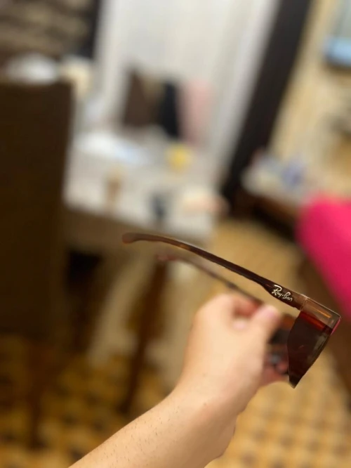 RAY-BAN ORIGINAL avec sacoche offerte 