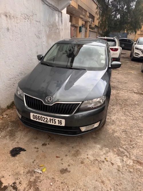 Skoda Rapid 2015 Ambition