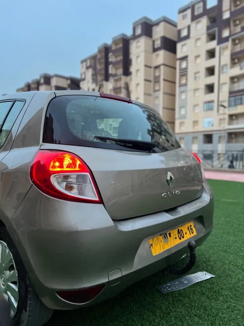 Renault Clio 3 2010 Dynamique