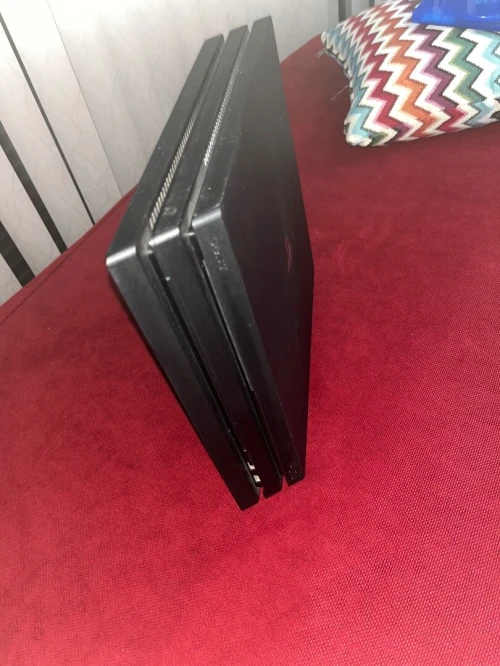 PS4 PRO