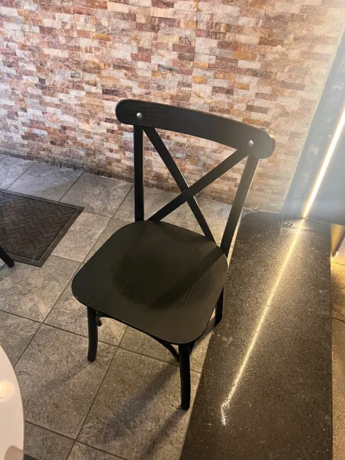 Lot de 20 chaises pour restau/ café