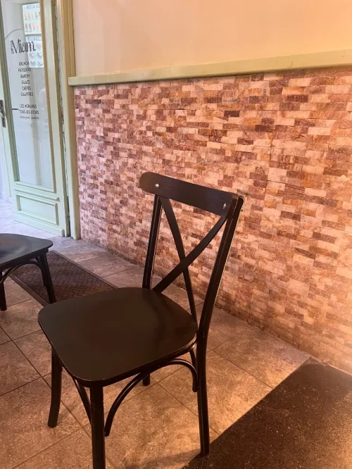 Lot de 20 chaises pour restau/ café