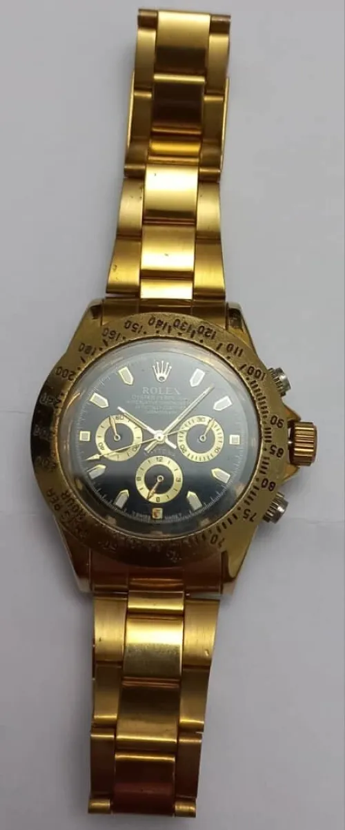 montre collection plaqué or  Full gold look Très bon état vintage !