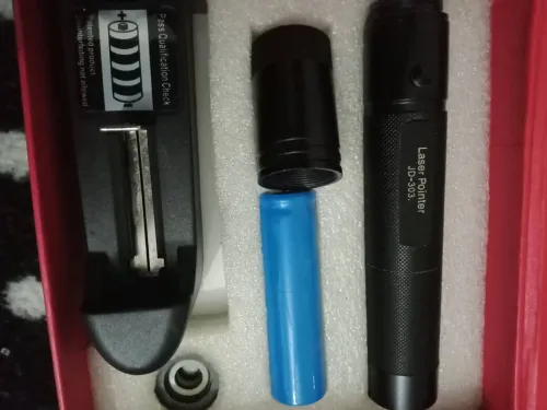 Pointeur Laser Haute Puissance (Modèle 303