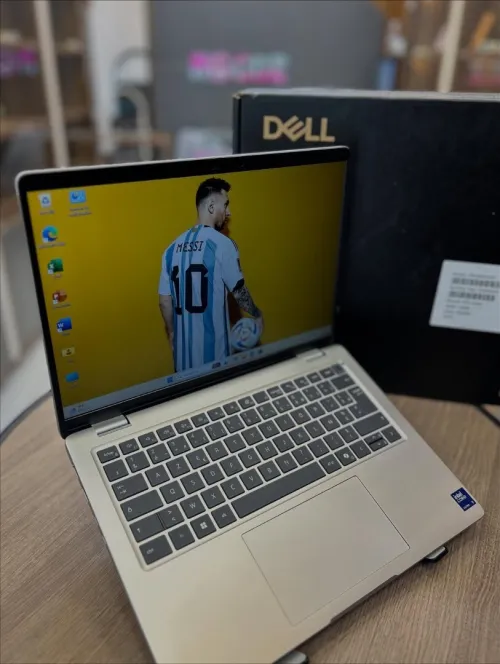 DELL Pro 14 Neuf sous emballage ( Ref:V15-111)