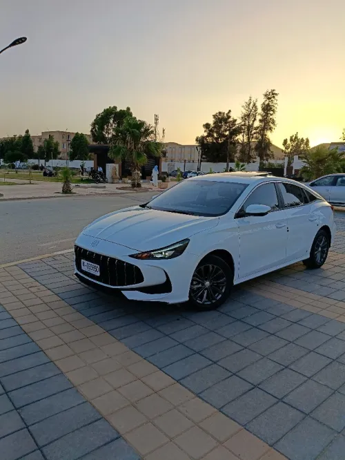 MG MG5 2026 MG5 Luxury Edition