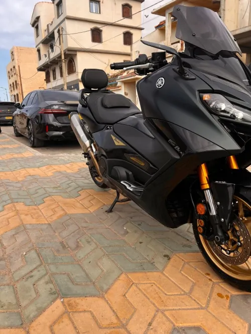 TMAX 562 tech max 2024
