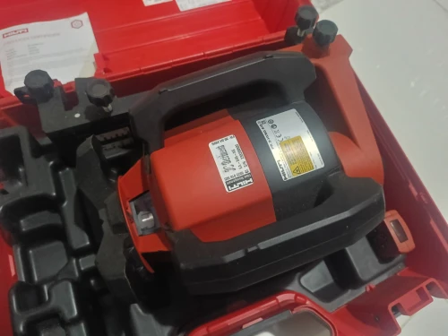 Disponible des Niveaux lasers rotatifs: Hilti pr30-HVS2022-Hilti pri3 HVS 2024-HILTI PR2 HS 2022 -Novipro HV-Milwaukee 2025-leica rugby 610..