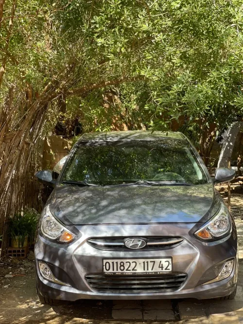 Hyundai Accent RB  5 portes 2017 Préstige