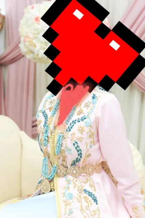 Caftan chargé
