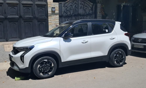 Kia Sonet  2025 Full options