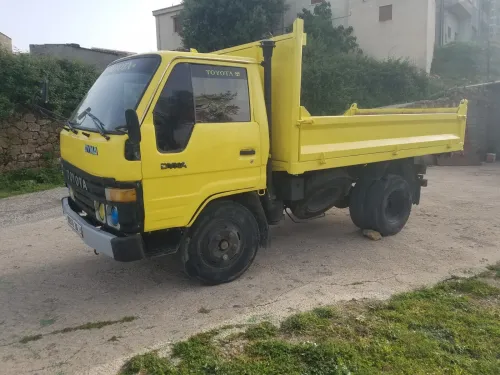Toyota B65 1986